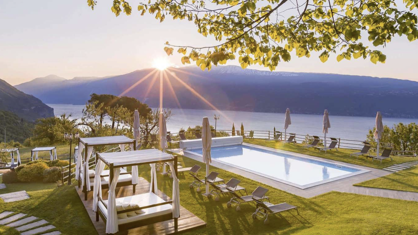 Hotel mit Seeblick Gardasee - Villa Sostaga Gargnano