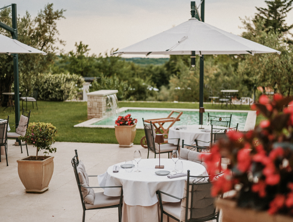 Istrien Gourmeturlaub buchen. 4 *Boutiquehotel, Trüffeljagd und Gouremtmenües.