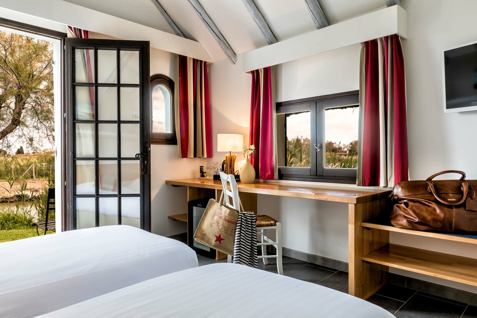 Doppelzimmer in einem französischen 4 Sterne Hotel