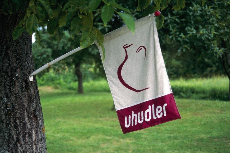 uhudleruhudlerlogo.jpg Der Uhudler: Vom Haustrunk der Gesetzlosen zum Kultwein