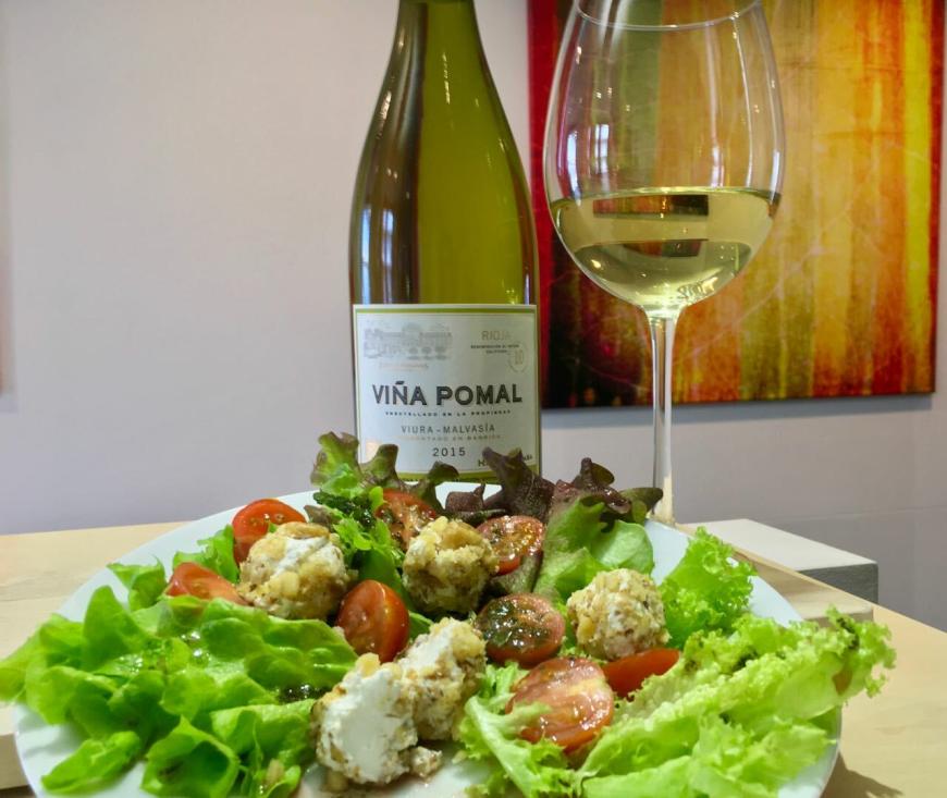 vinapomalverkostung.jpg VINA POMAL, FRISCHER ZIEGENKÄSE AN NUSSKROKANT
