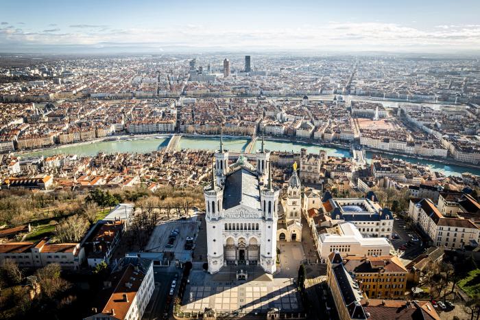 Rundreise Lyon, Champagne mit Burgund für Genießer