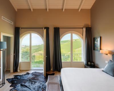 Romantische Ferien Weingut Italien Piemont