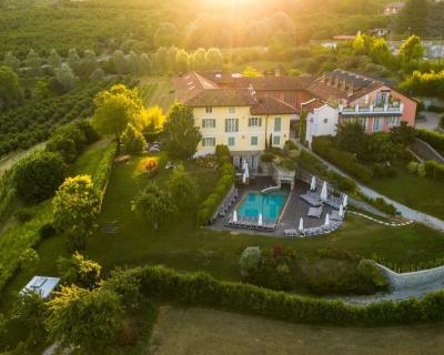 Ein Boutiquehotel inmitten der Langhe im Piemont. Panoramablicke und Gourmetrestaurant garantiert.