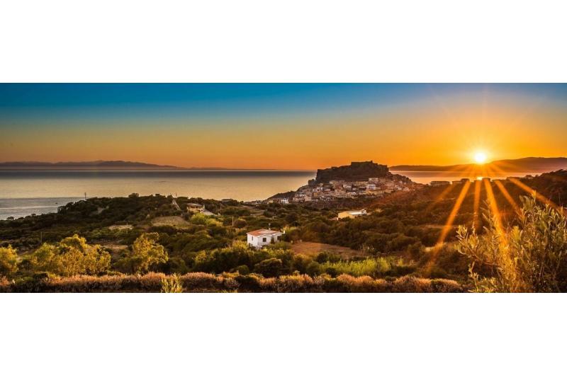 SARDINIEN URLAUB: Meer, Genuss und einsame Buchten