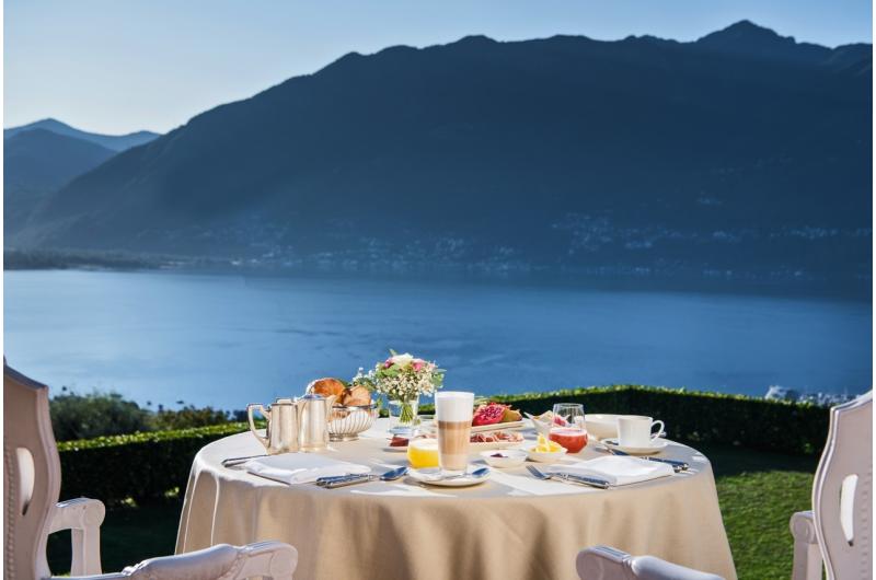 Lago maggiore Hotel mit Pool