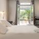 Entraigues Boutiquehotel Frankreichreise Pärchen