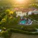 Ein Boutiquehotel inmitten der Langhe im Piemont. Panoramablicke und Gourmetrestaurant garantiert.
