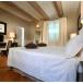 Ein Boutiquehotel mit Pool in den Langhe. Trüffel essen und bei einer Trüffelsuche mitmachen.