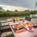 Romantisches Abendessen am Meer in camargue auberge du pont des bannes 